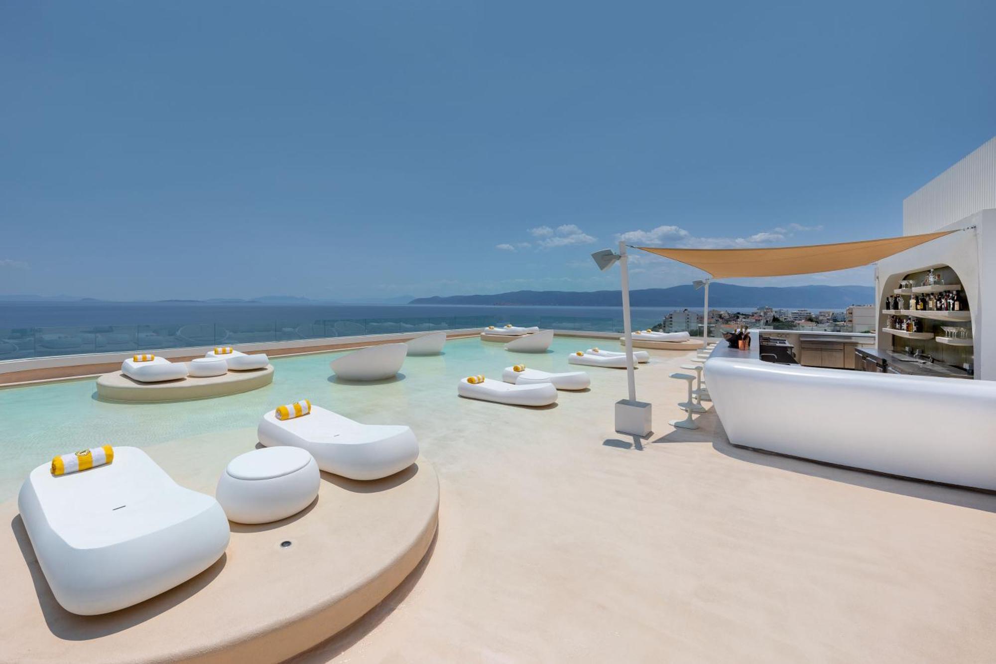 Isla Brown Corinthia Resort & Spa, Curio Collection By Hilton Agioi Theodoroi Esterno foto Sky Bar
