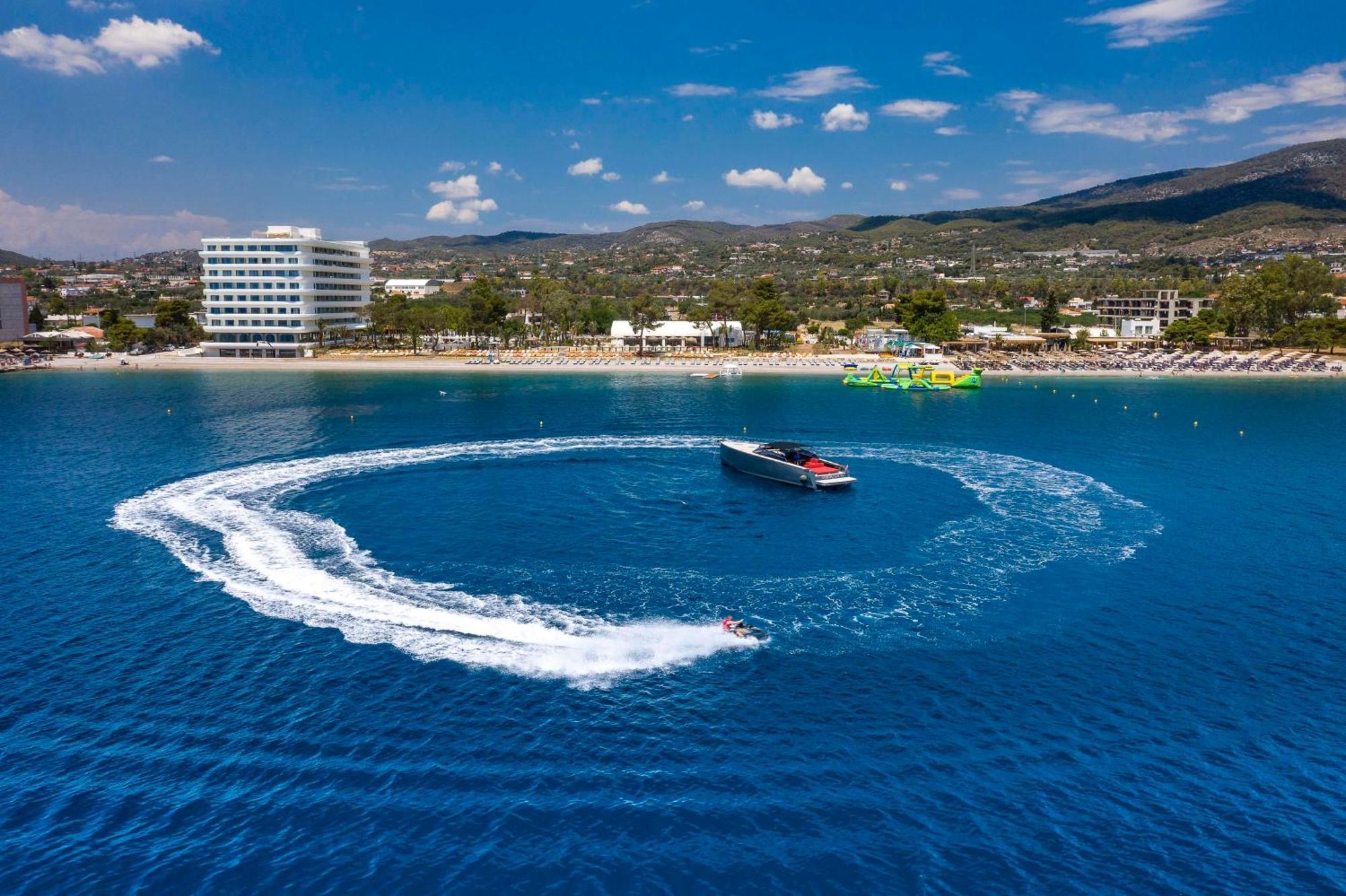 Isla Brown Corinthia Resort & Spa, Curio Collection By Hilton Agioi Theodoroi Esterno foto Aerial view of the bay