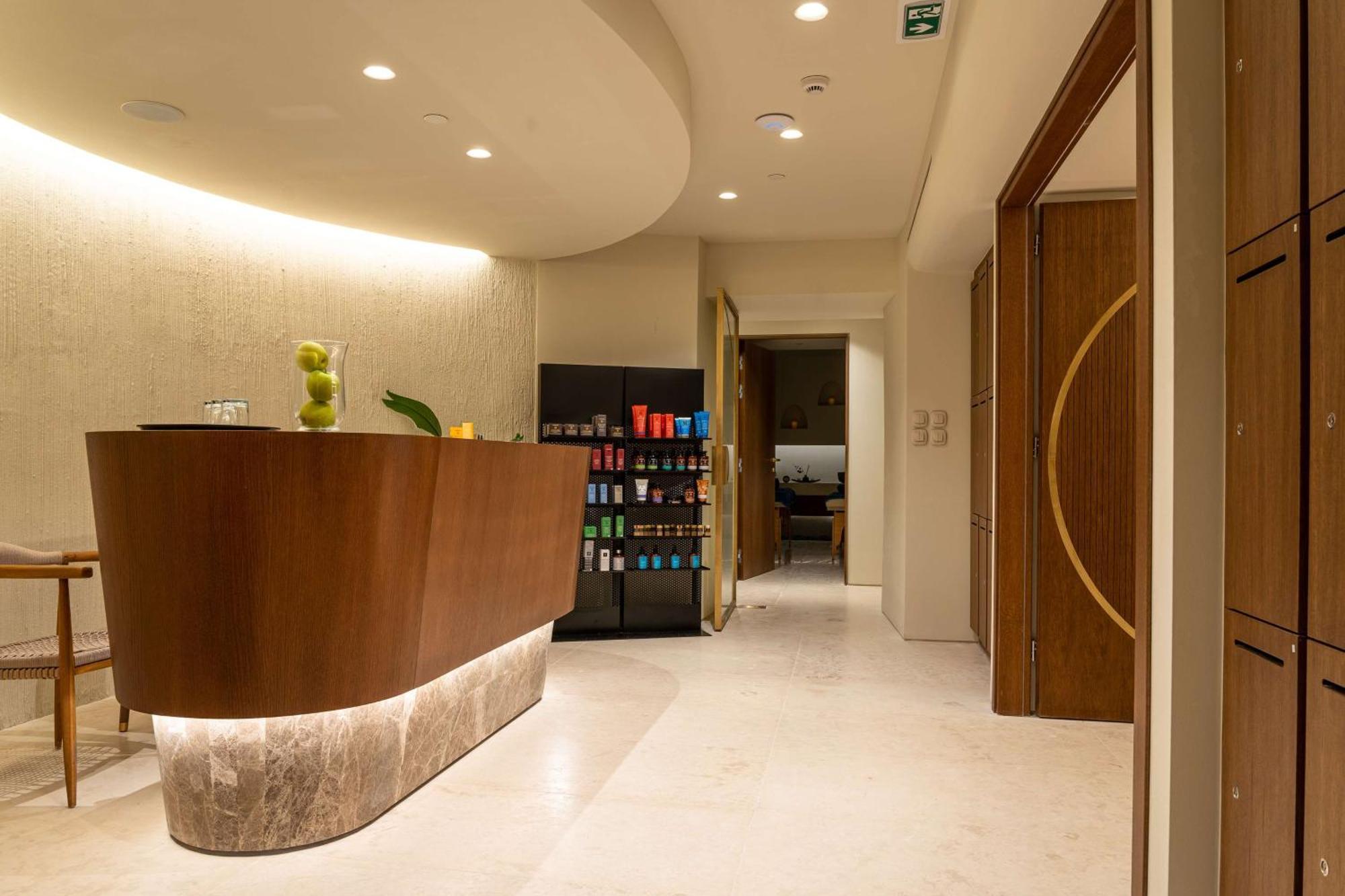 Isla Brown Corinthia Resort & Spa, Curio Collection By Hilton Agioi Theodoroi Esterno foto The Spa at The Dorchester